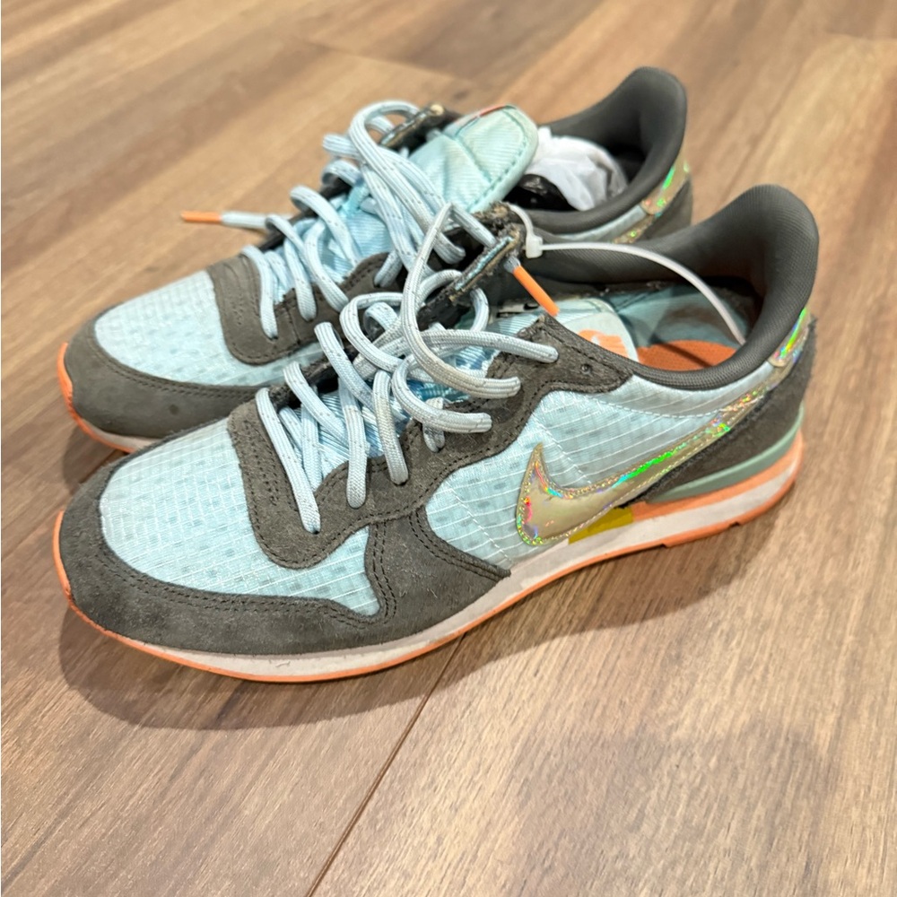 Nike Sky Blue and Charcoal Sneakers with Orange Trim